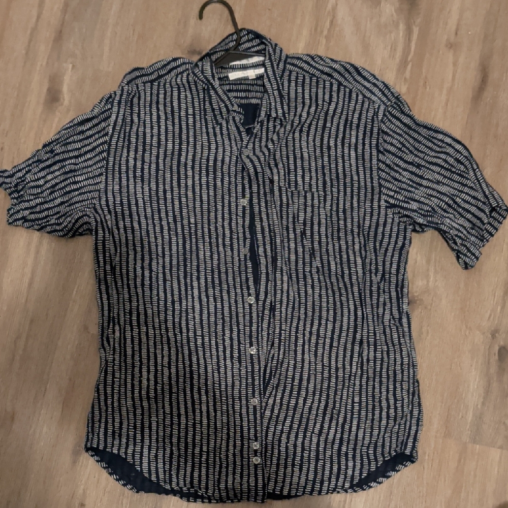 Perry Ellis Navy and White Patterned Shirt